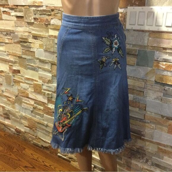 ZADIG & VOLTAIRE Jamille Deluxe Embroidered Fringed-Hem Denim Skirt - Picture 6 of 11